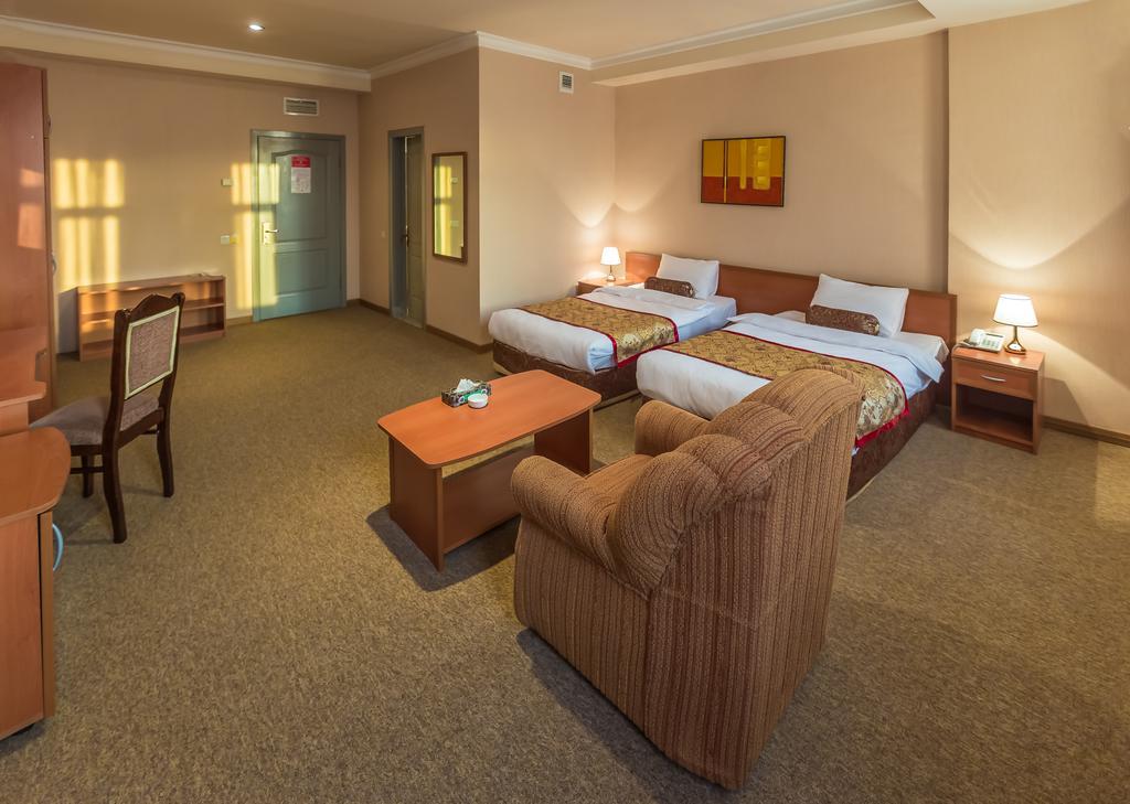 Caspian Palace Hotel 바쿠 외부 사진