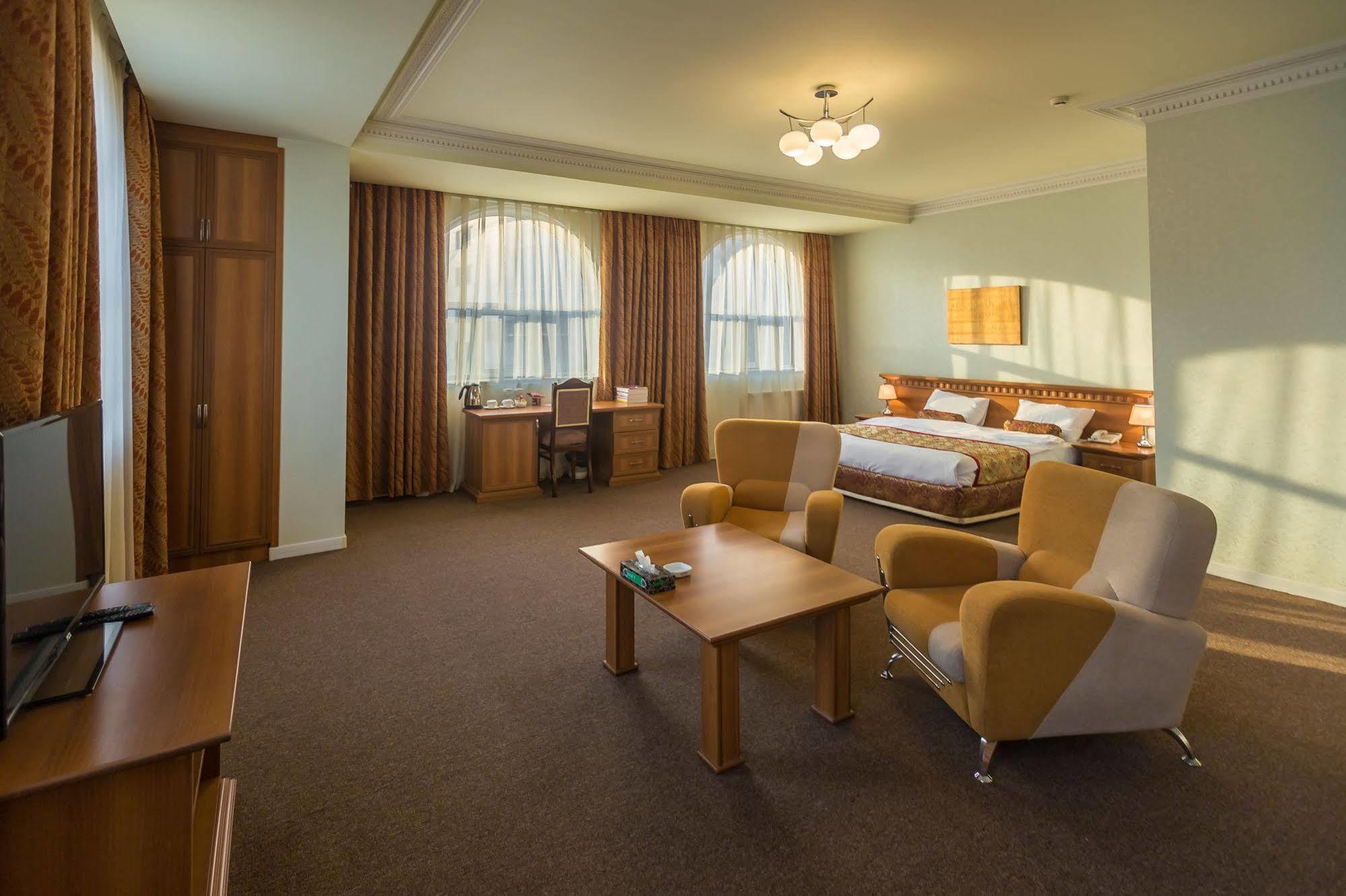 Caspian Palace Hotel 바쿠 외부 사진