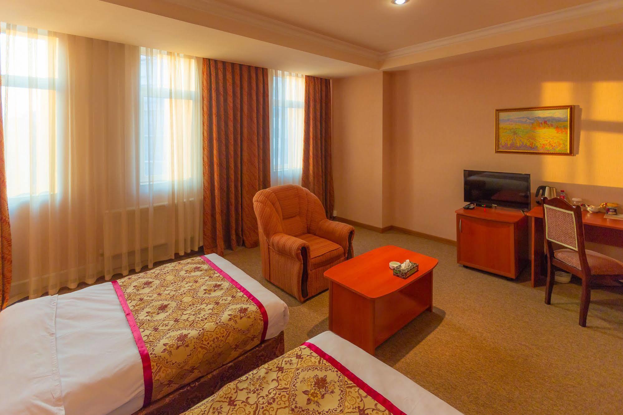 Caspian Palace Hotel 바쿠 외부 사진